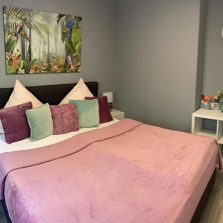 Family Apartment Karlsruhe Ngoại thất bức ảnh