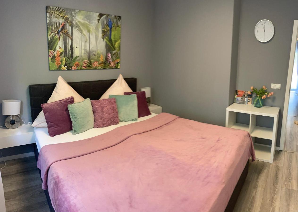 Family Apartment Karlsruhe Ngoại thất bức ảnh